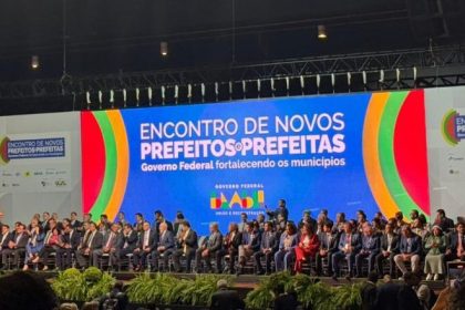 Prefeito Dr. Cassiano Maia participa do “Encontro Nacional de Novos Prefeitos e Prefeitas” em Brasília