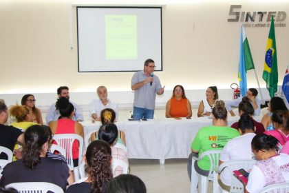 Em Assembleia no Sinted, prefeito dialoga sobre reajuste salarial dos professores e Lei de Responsabilidade Fiscal