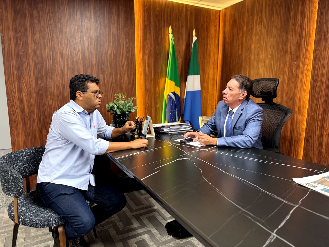 Prefeito de Selvíria busca recursos em agenda em Campo Grande