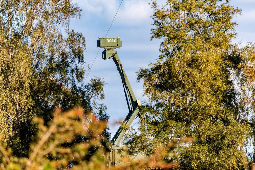 Novos drones sobrevoam maior base militar da Dinamarca, e UE planeja 'muro antidrones'