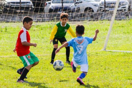 Sábado (25) tem rodada decisiva da 1ª fase do Campeonato Municipal de Futebol de Base 2025 Cover Image