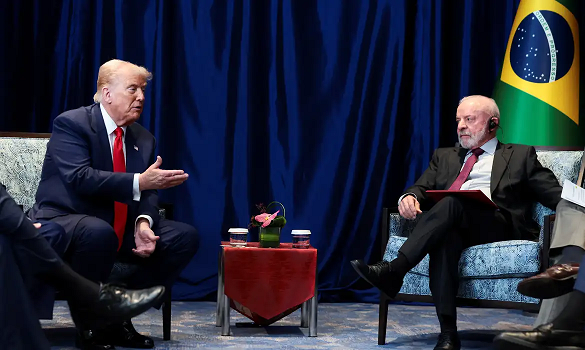 Trump parabeniza Lula e diz que negociações com Brasil prosseguem Cover Image