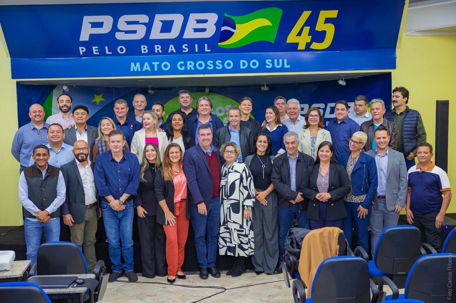 PSDB demonstra força política e reúne pré-candidatos em encontro com Riedel e Azambuja