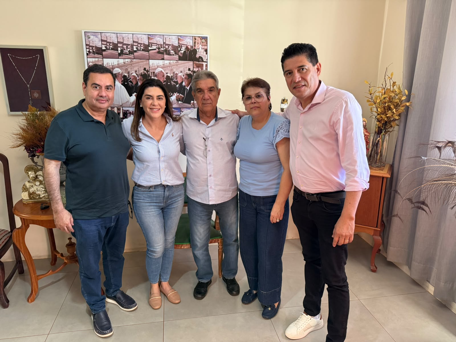 Pré-candidatura de Viviane Luiza ganha força com apoio dos ex-prefeitos Maurílio Azambuja e Celso Vargas