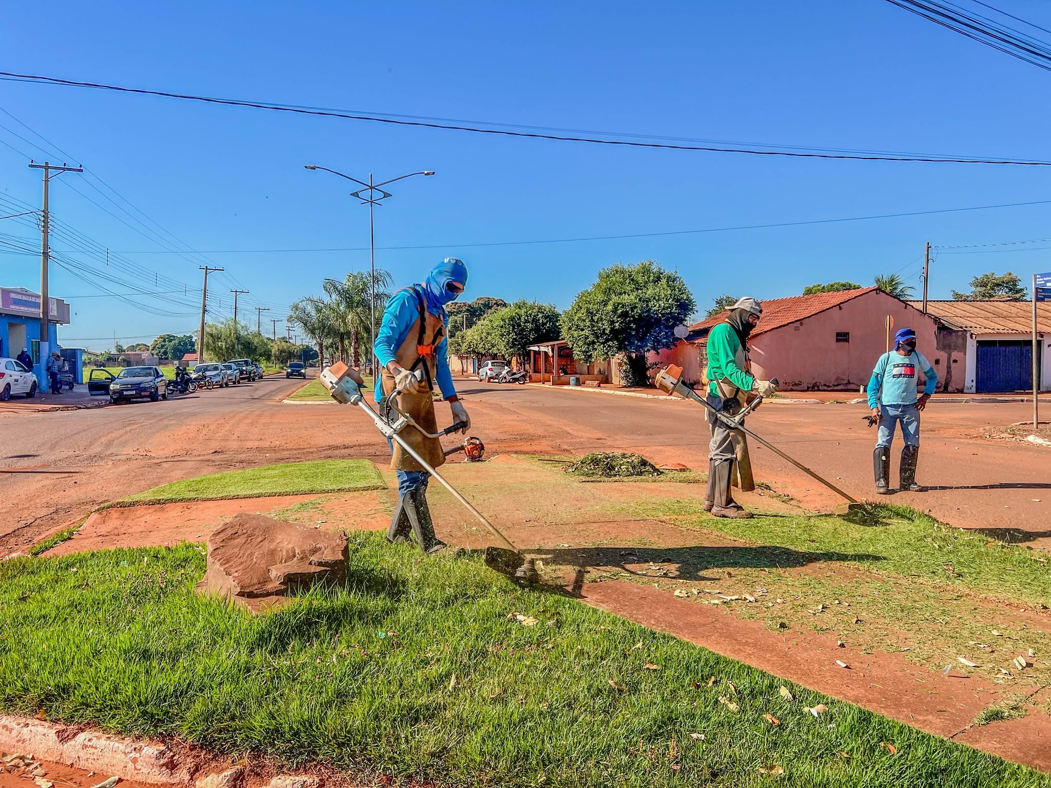 Prefeitura intensifica mutirão de limpeza e amplia serviços em toda Selvíria