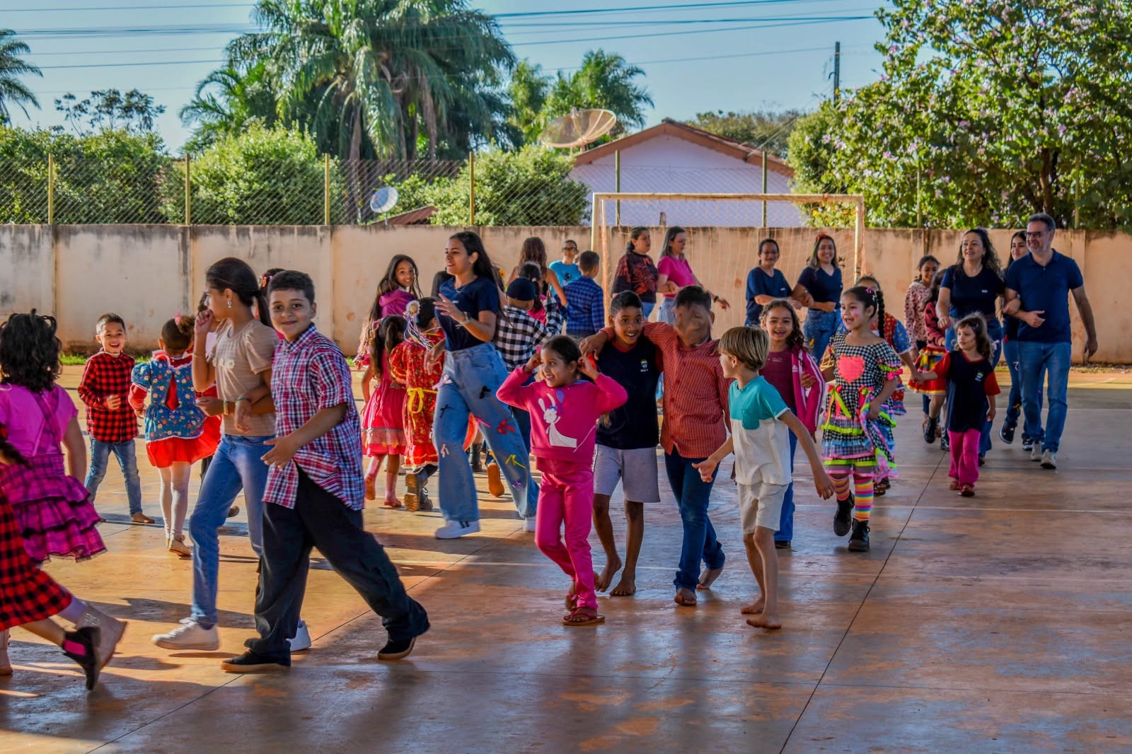 SCFV Ser Mais 1 e 2 encerram semestre com festas julinas em Selvíria