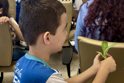 Estudantes do SESI participam de ação educativa da 2ª Semana da Agricultura Familiar em Três Lagoas